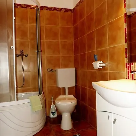 Гостьовий будинок Casa Matei 3*
